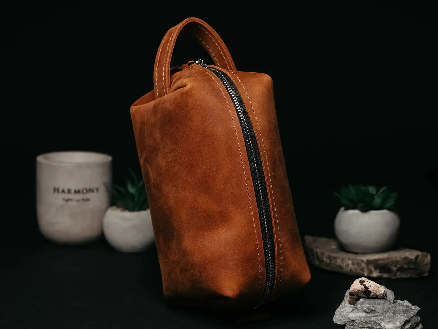 Waxed Matte Leather Dopp Kit – Travel Organizer