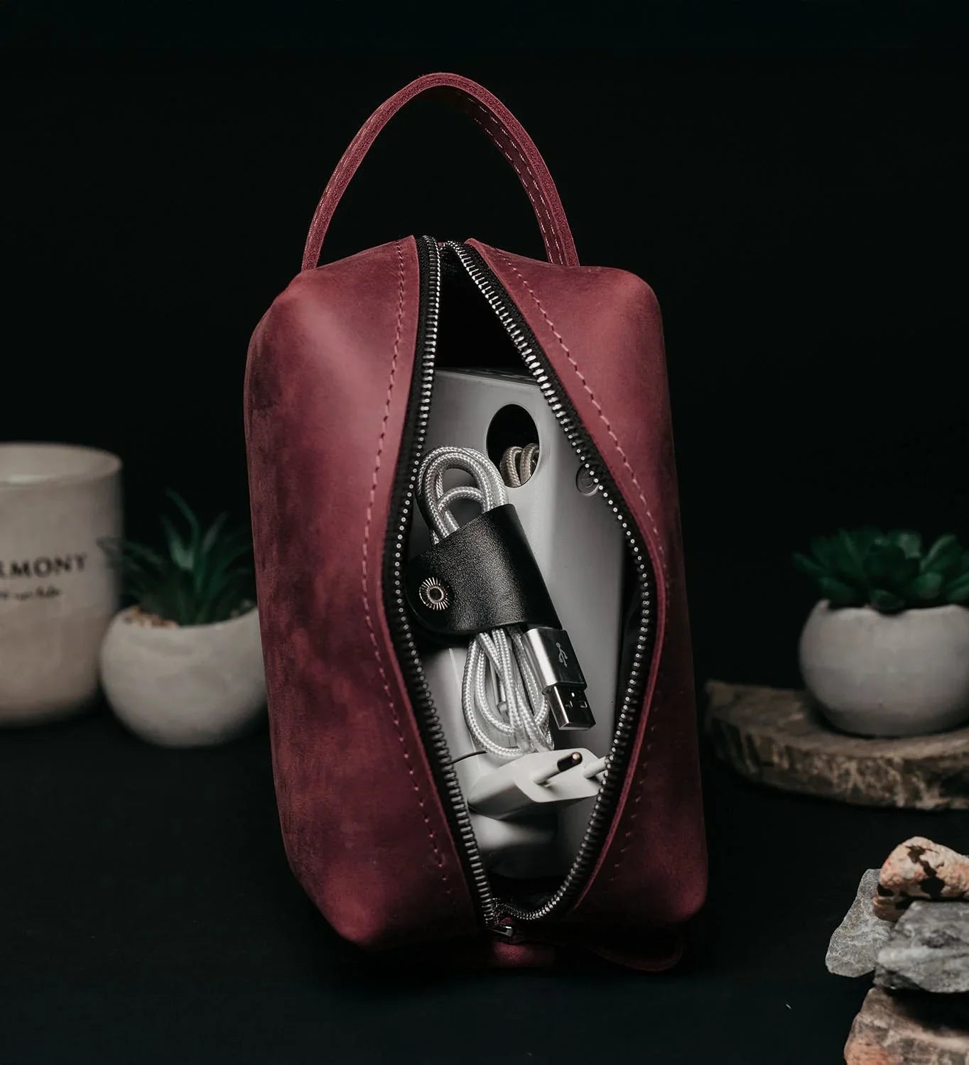 Waxed Matte Leather Dopp Kit – Travel Organizer