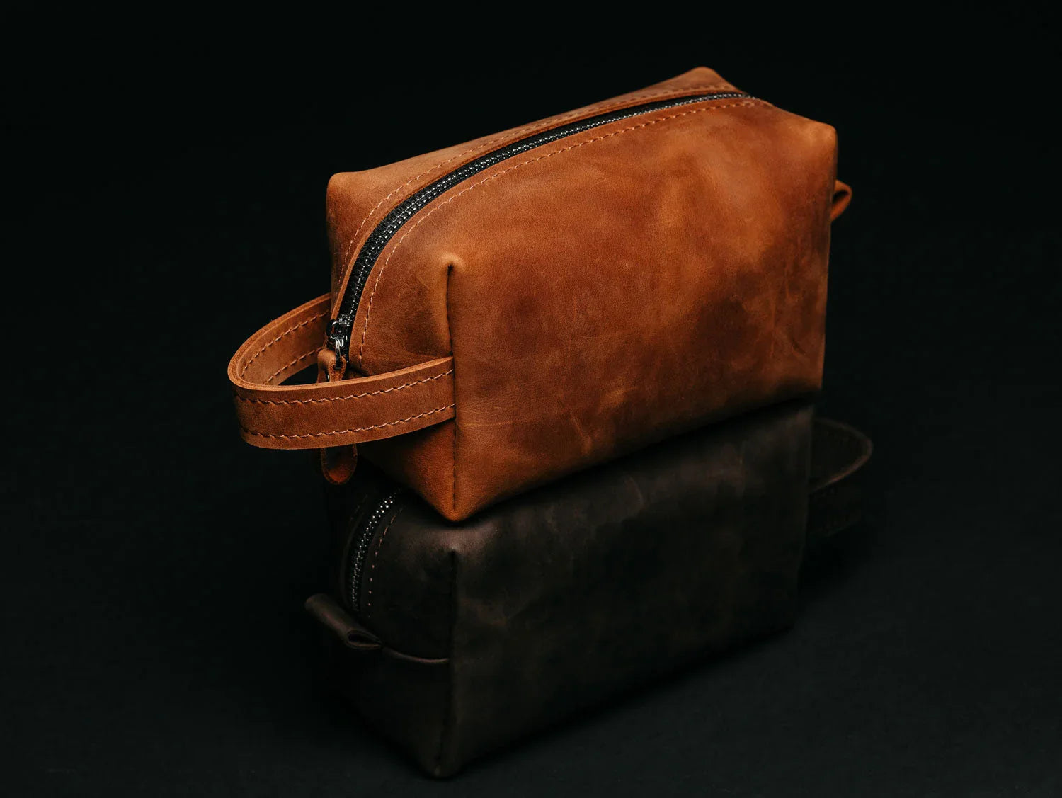 Waxed Matte Leather Dopp Kit – Travel Organizer