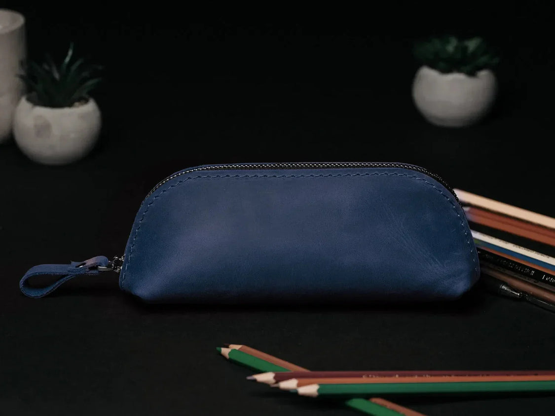 Zippered Pencil Pouch – Distressed Leather Organizer