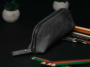 Zippered Pencil Pouch – Distressed Leather Organizer