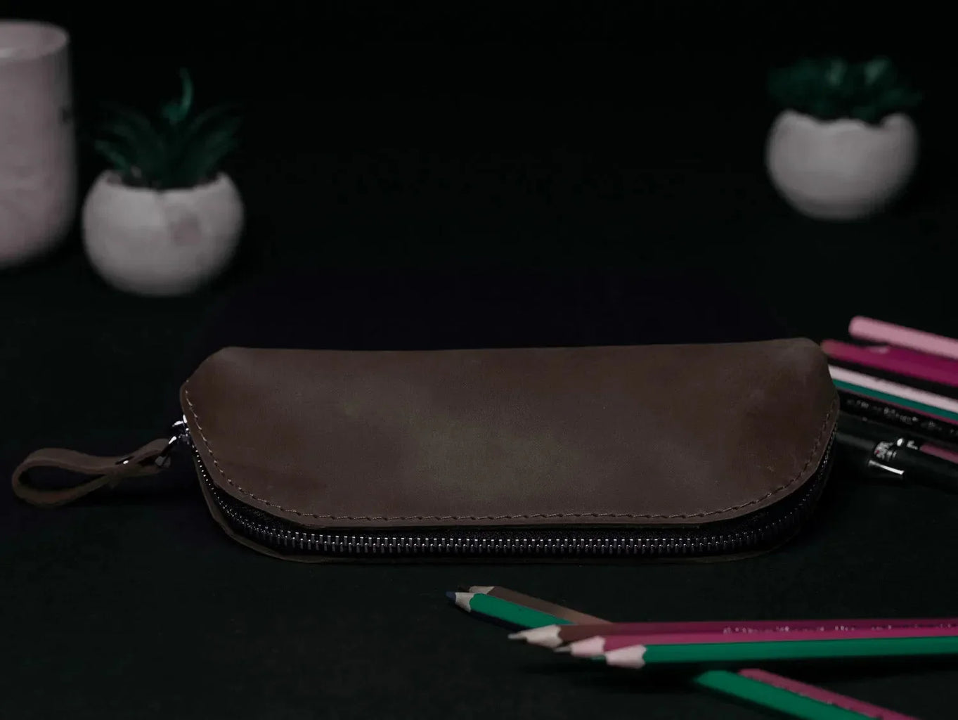 Zippered Pencil Pouch – Distressed Leather Organizer