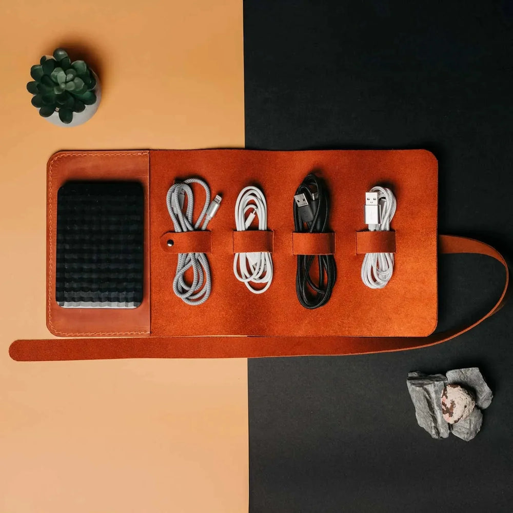 Waxed Leather Roll-Up Organizer – Cables & Tools Wrap