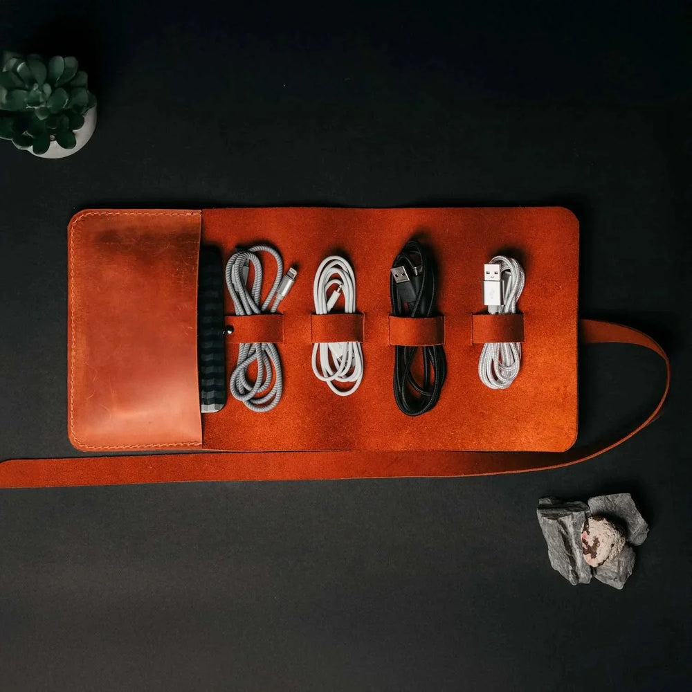 Waxed Leather Roll-Up Organizer – Cables & Tools Wrap