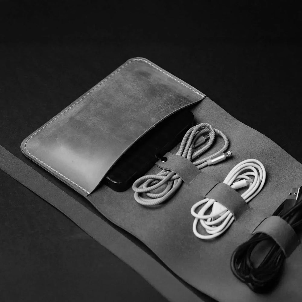 Waxed Leather Roll-Up Organizer – Cables & Tools Wrap