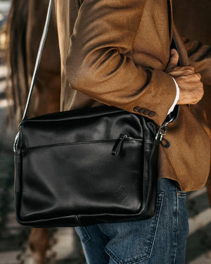 Everyday Leather Messenger with Zip | Squad