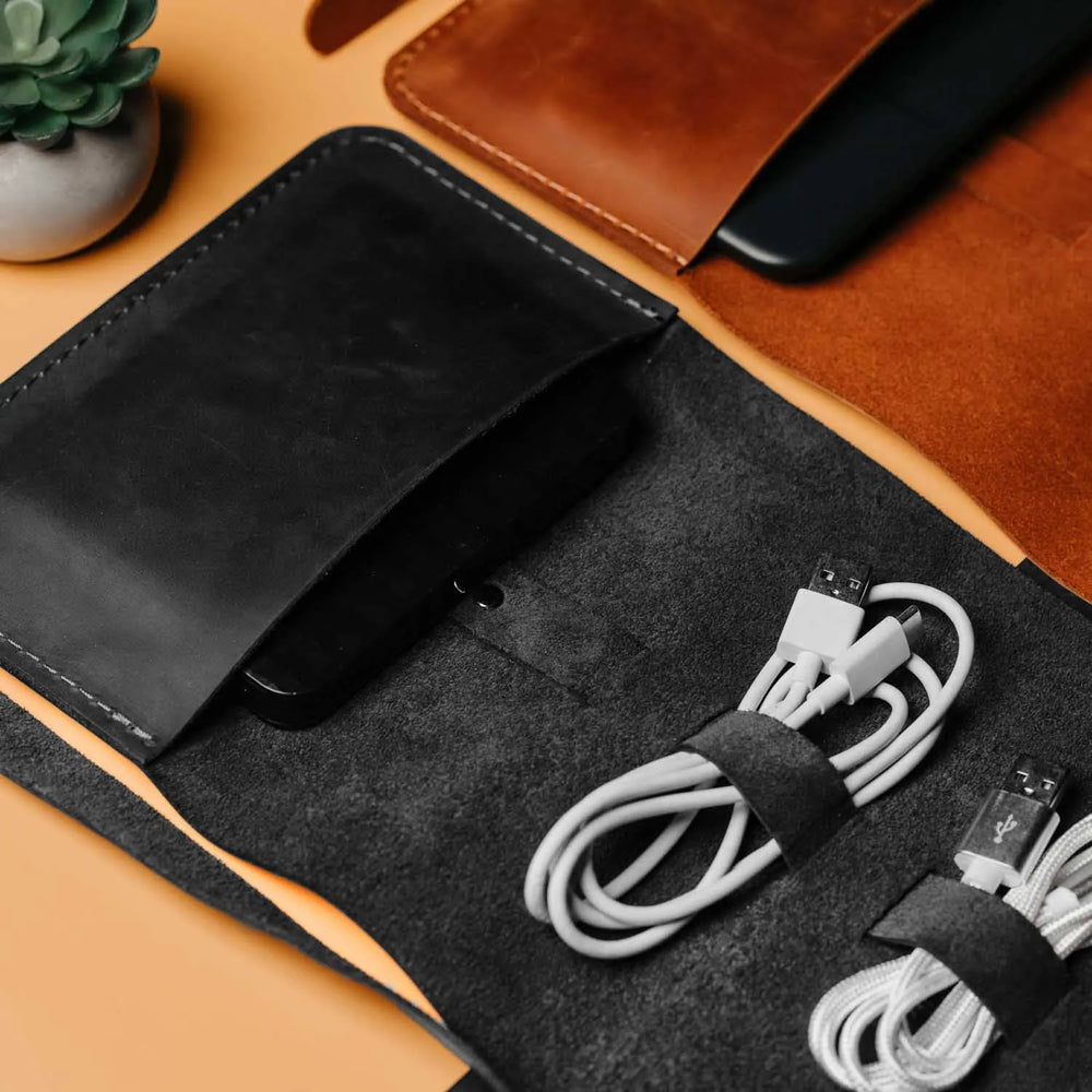 Waxed Leather Roll-Up Organizer – Cables & Tools Wrap