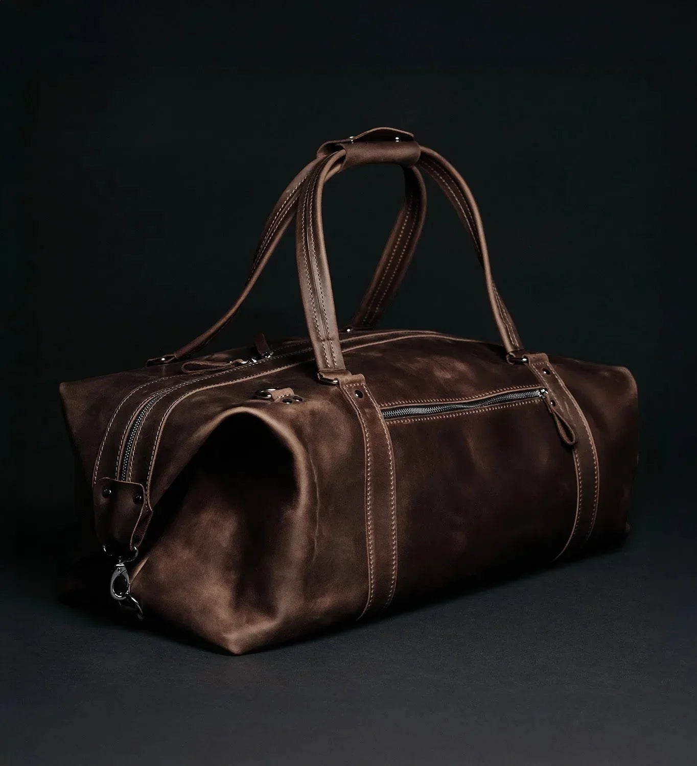Handmade Distressed Leather Duffel – Travel Bag for Men | Stout M/L