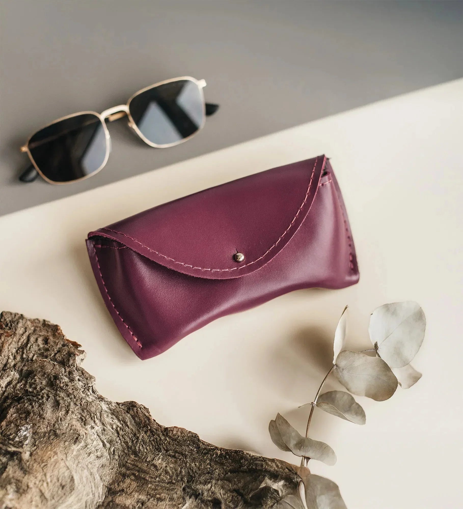 Smooth Leather Case for Sunglasses & Glasses – Handmade