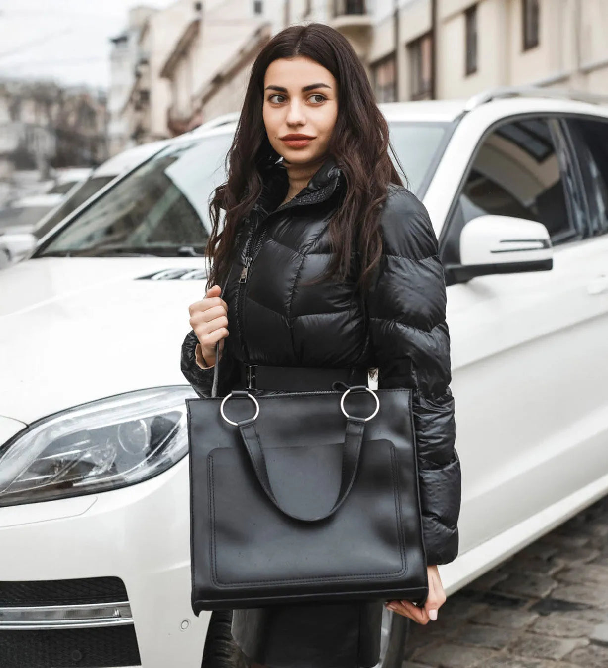 Smooth Leather Tote Bag with Handle | Confident