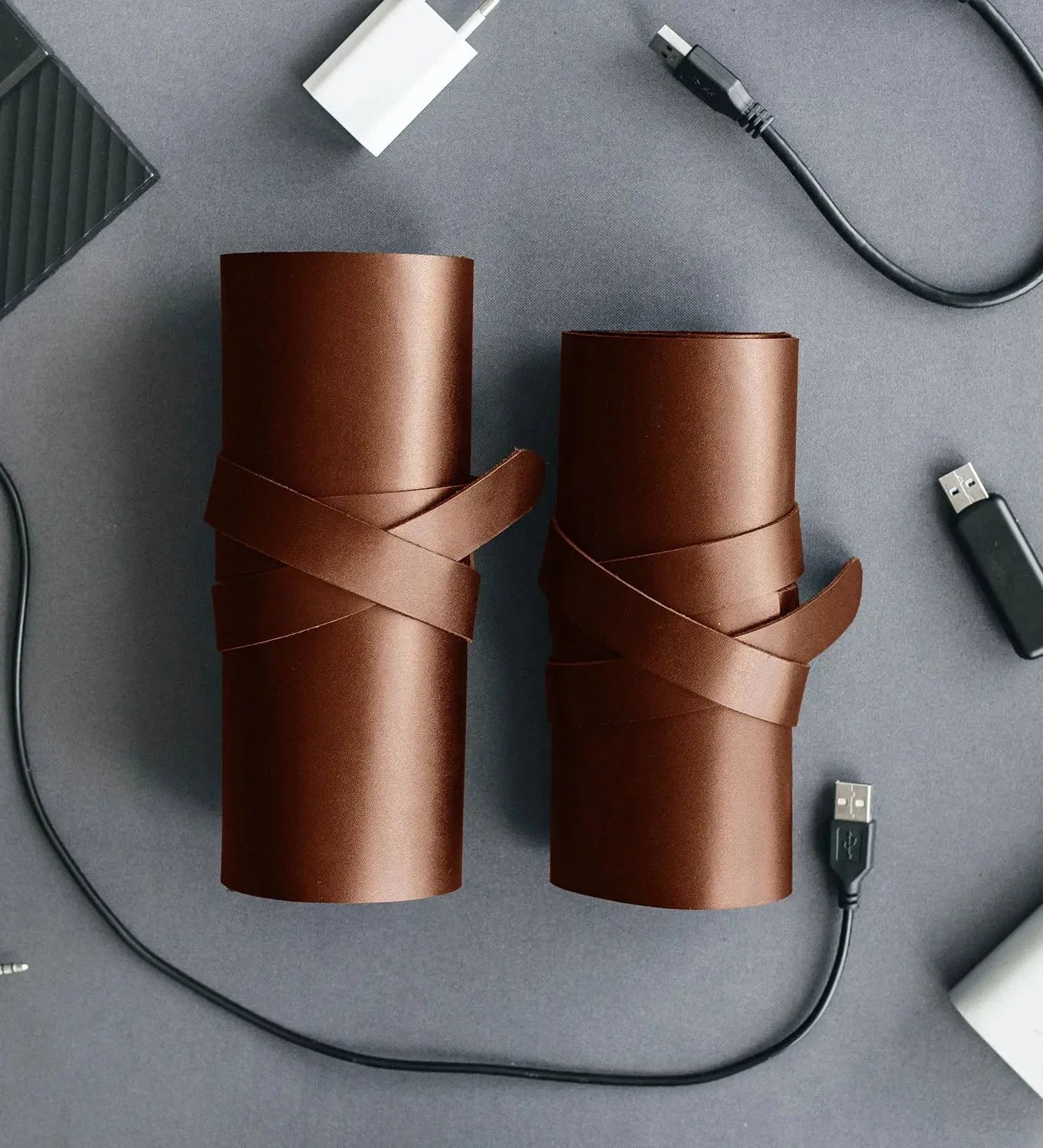 Roll-Up Leather Cord & Tools Wrap – Smooth Finish