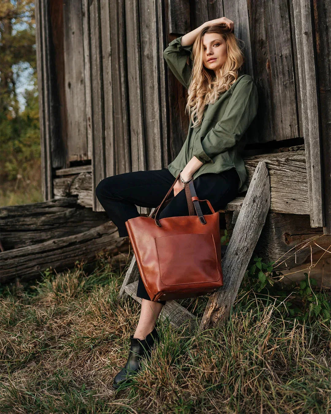 Everyday Smooth Leather Tote Bag with Pouch Inside
